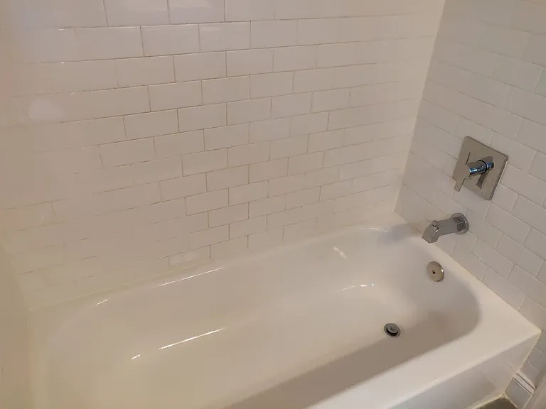 103 S Highland Ave — Photo 17