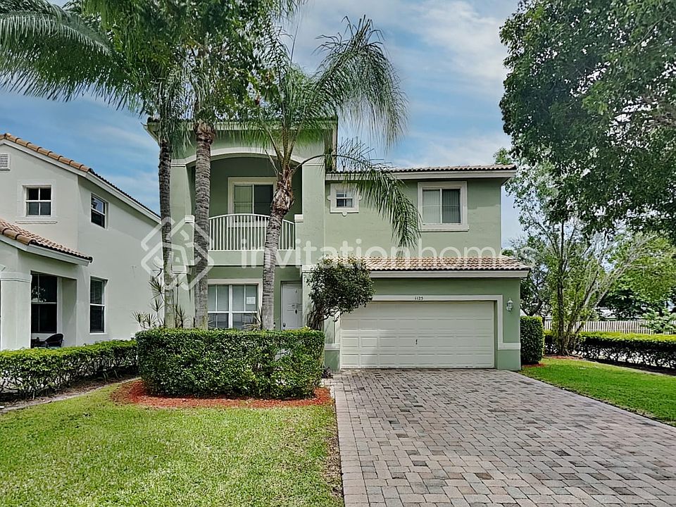 1st image of 1125 E Magnolia Cir