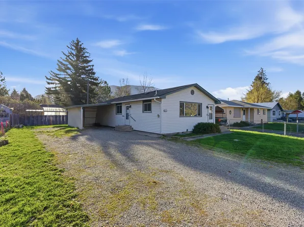 477 7th Ave, Columbia Falls, MT 59912