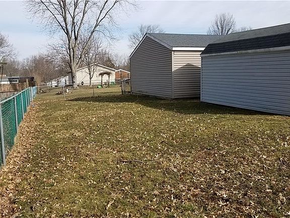5th image of 3525 Keswick Dr