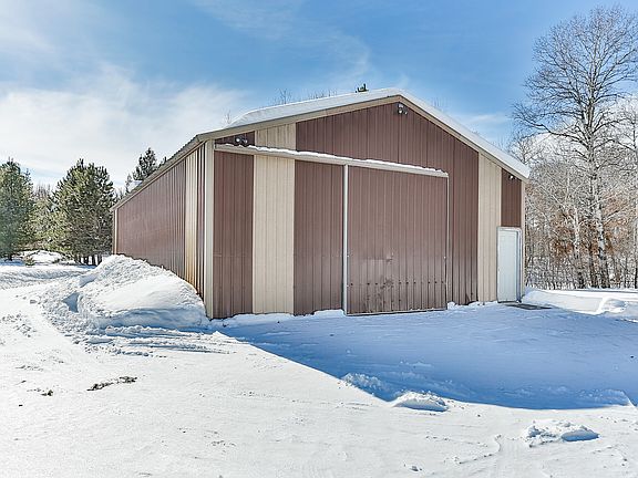 4th image of 3195 Sullivan Woods Trl NW