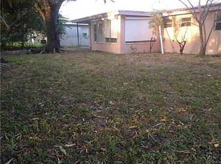 2nd image of 1041 Indiana Ave