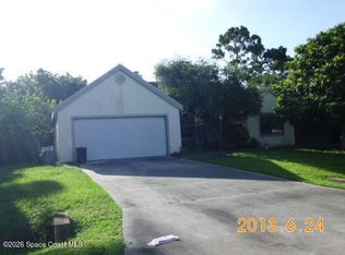 1240 Coventry Cir, Melbourne, FL 32904