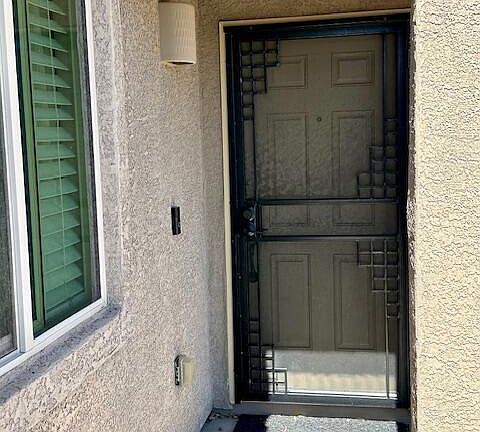 3rd image of 11490 W Stone Hearth St