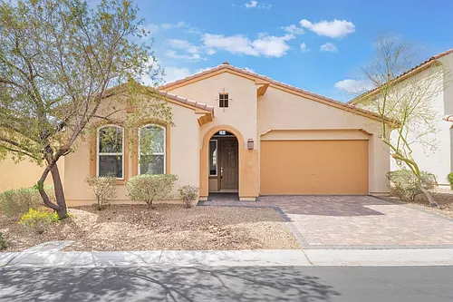 9835 High Alpine St Photo 1