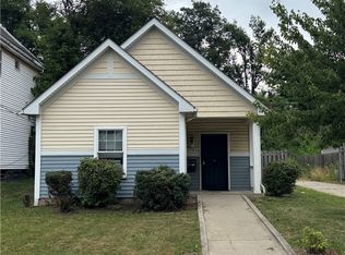 3583 E 76th St, Cleveland, OH 44105