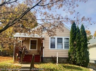811 Mahlon St, Lansing, MI 48906