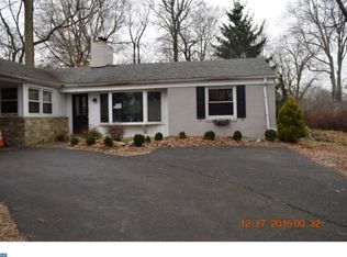 12 Woodland Rd, Feasterville Trevose, PA 19053