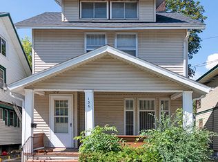 136 Leslie St, Lansing, MI 48912