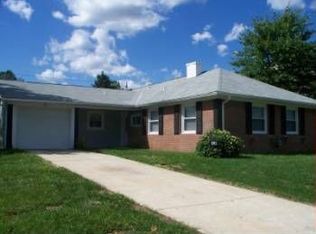 181 Millbrook Dr, Willingboro, NJ 08046