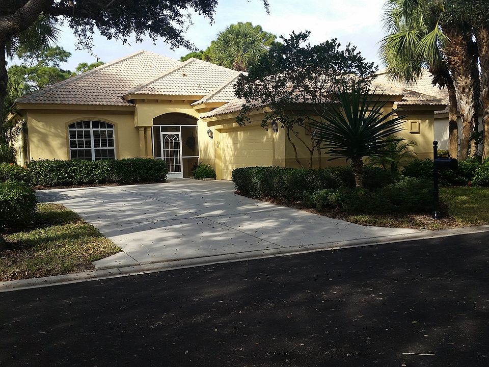 1st image of 20822 Gleneagles Links Dr