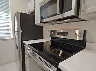 53 Lakeshore Ct, Richmond, CA 94804