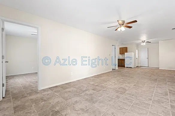 Azle 151 — Photo 3