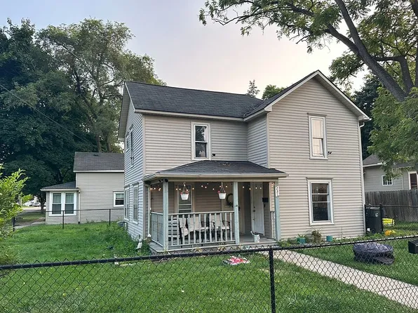 231 E Brooks St, Howell, MI 48843