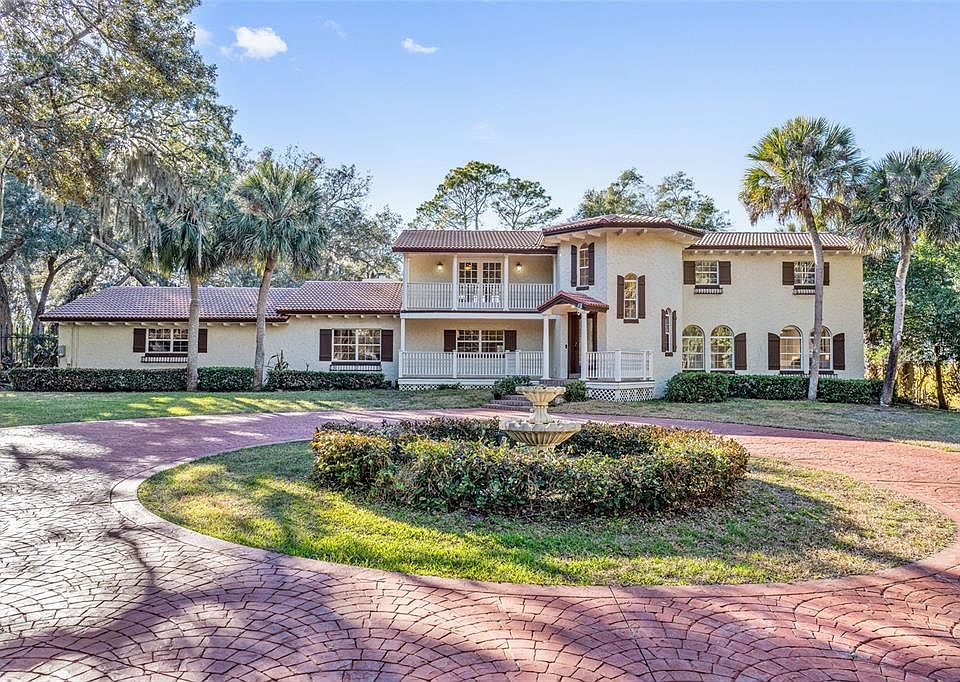 1st image of 501 SWEETWATER CLUB CIRCLE