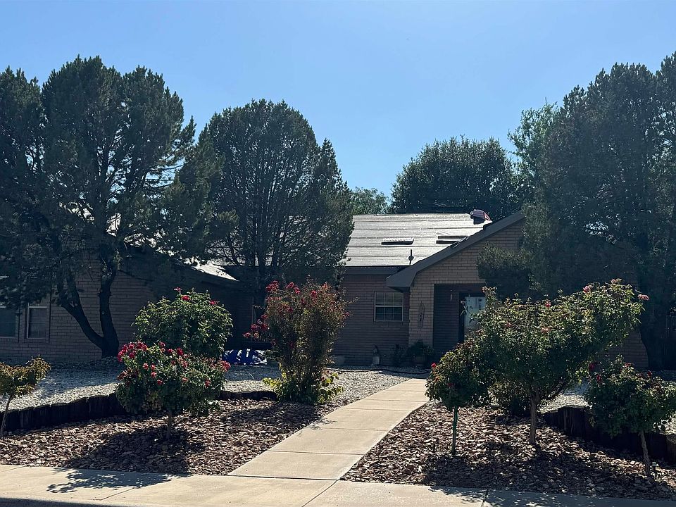 1st image of 24 Lafayette Loop