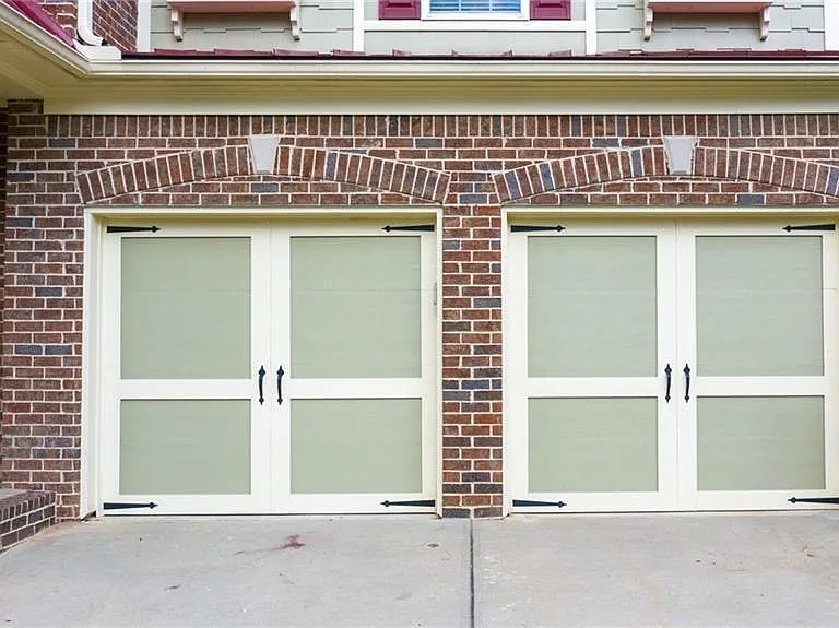 4825 Shiloh Creek Ct — Photo 3