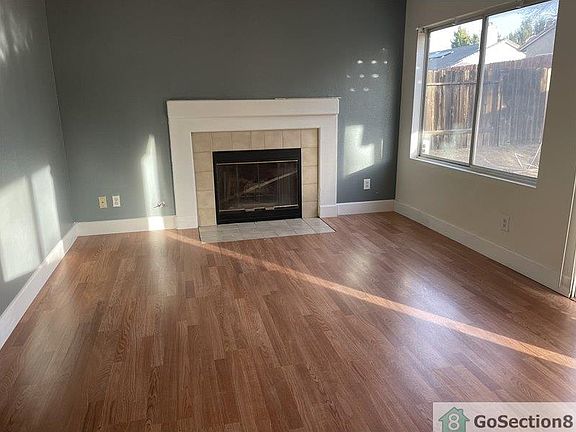3rd image of 4254 E Avenue S4
