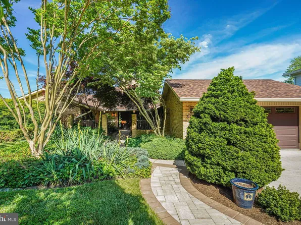 3137 Brooklawn Ter, Chevy Chase, MD 20815