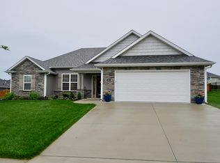 811 Engle Dr, Columbia, MO 65203