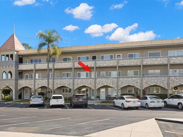 2461 Canadian Way APT 27, Clearwater, FL 33763