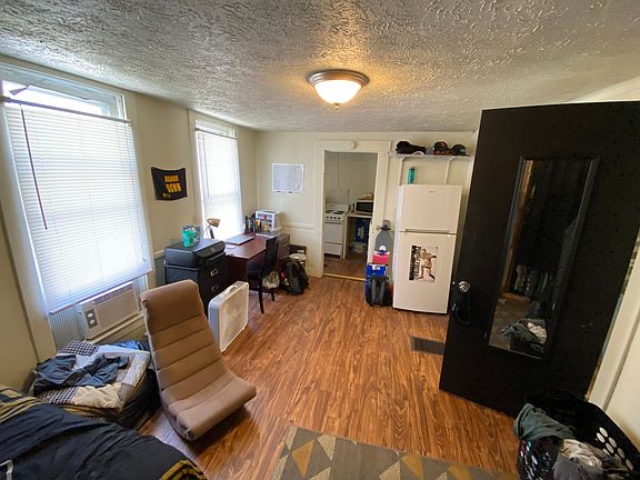 5th image of 516.5 W Stadium Ave