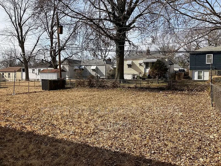 5657 Sunbury Ave — Photo 5