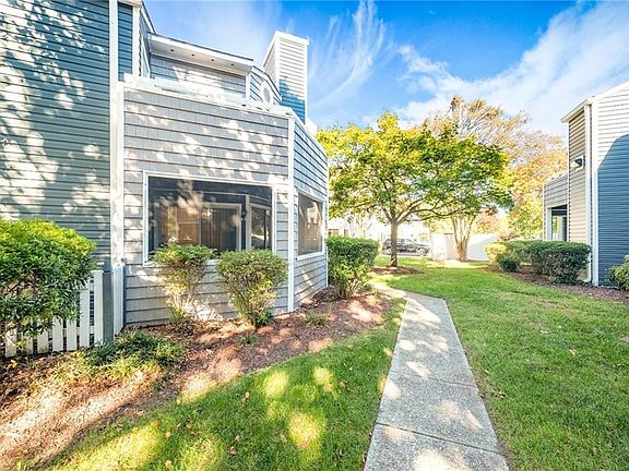 3rd image of 151 Nantucket Place