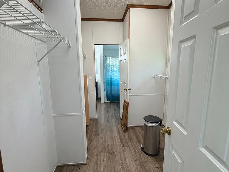 7810 W Lakeshore Dr — Photo 20