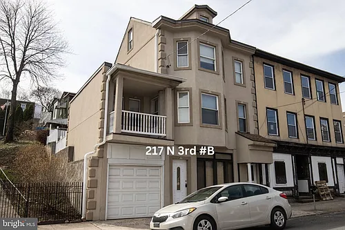 217 N 3rd St Photo 1