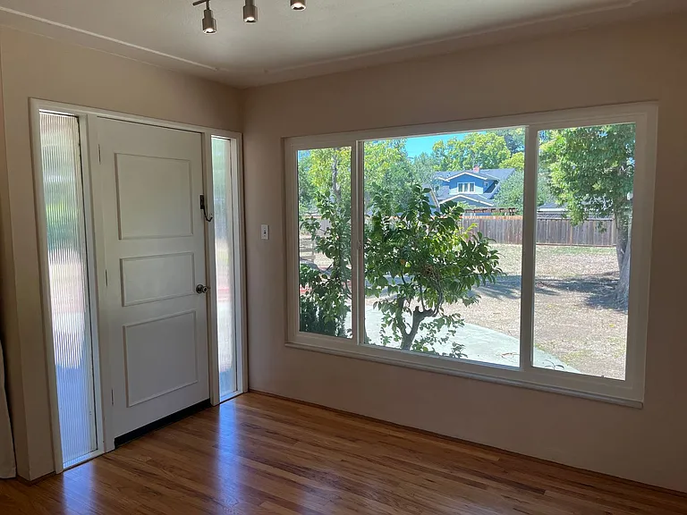 16841 Leroy Ave — Photo 14
