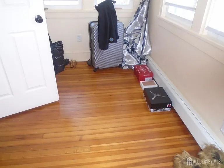 206 Washington Ave — Photo 2