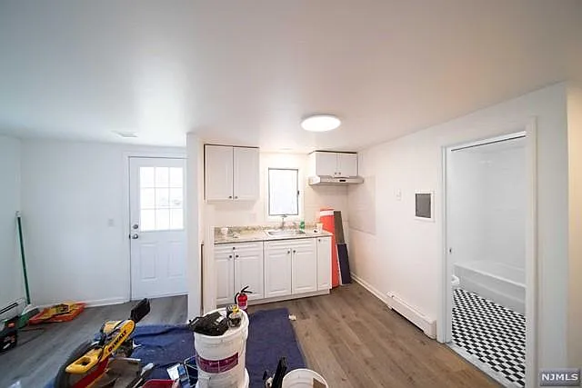 415 Demarest Ave #2 — Photo 8