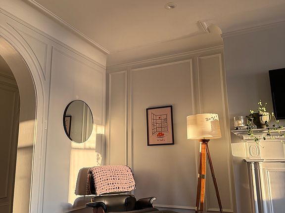 2nd image of 3270 N Lake Shore Dr APT 15A