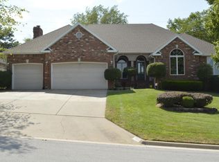 1977 S Brittany Pl, Springfield, MO 65809
