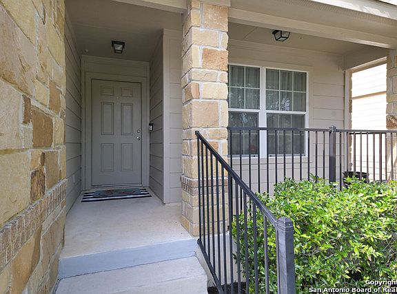 3rd image of 12023 Allard Bluff