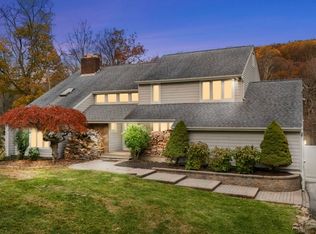 162 River Rd, Hackettstown, NJ 07840