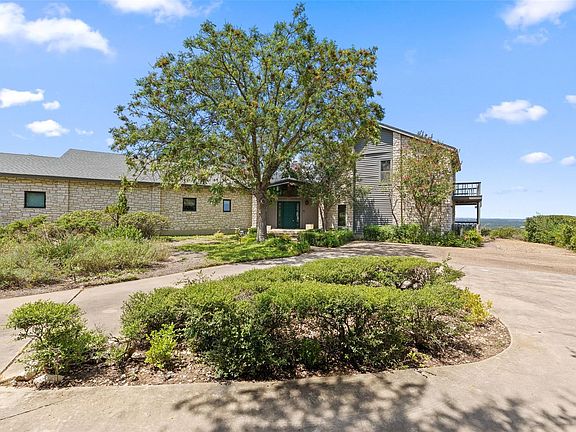 3rd image of 4005 Paloma Cir
