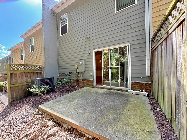 1720 Arbor Gate Dr — Photo 10