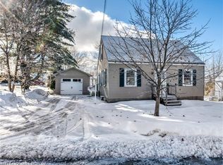 62 Highland Ave, Augusta, ME 04330