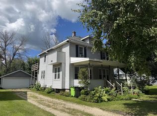 1006 Madison St, Beaver Dam, WI 53916