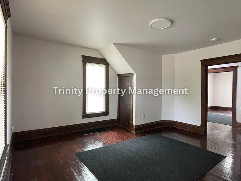 116 Maryland Ave — Photo 8