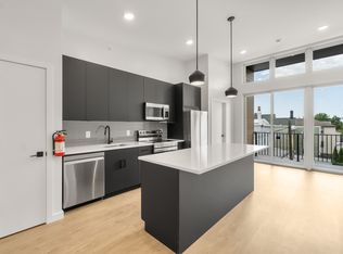950 Broadway #301, Bayonne, NJ 07002