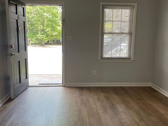 5th image of 436 Hill St APT 6