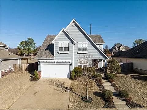 1st image of 1412 NE Dysart Woods Ln