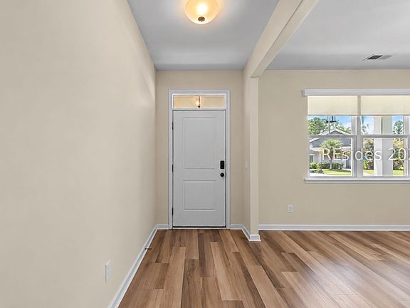 5th image of 111 Beckenridge Circle