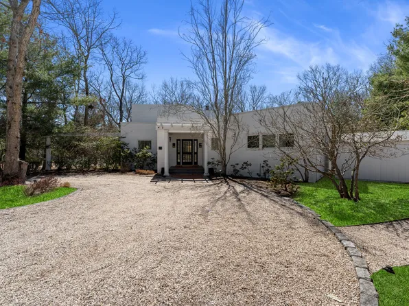 35 Ely Brook Rd, East Hampton, NY 11937