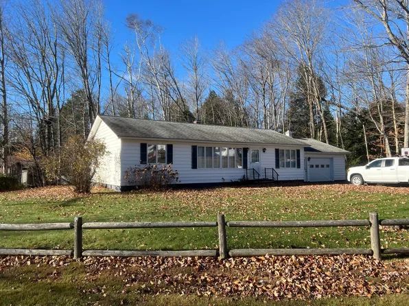 172 Cottage Road, Millinocket, ME 04462