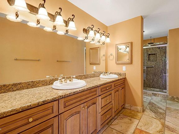 4th image of 10109 W Sutters Gold Ln