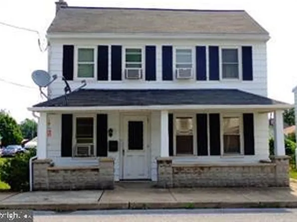 512 Chestnut St, Mount Holly Springs, PA 17065